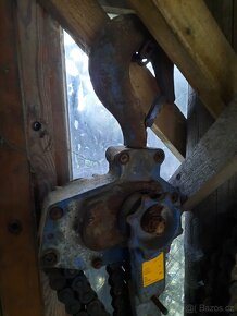 HUPCUK - Řehtačkový zvedák Brano 5t - 6