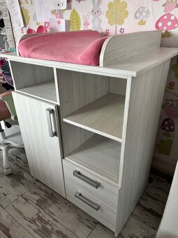 Přebalovací pult - 6