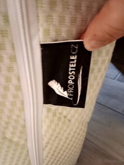 Rostoucí postel IKEA - 6