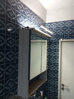 Koupelnová sestava s umyvadlem - 6