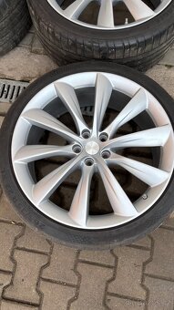 TESLA MODEL X KOLA R22 - 6