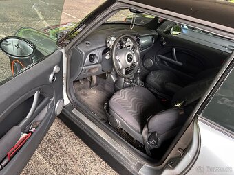 Mini cooper ONE - 6
