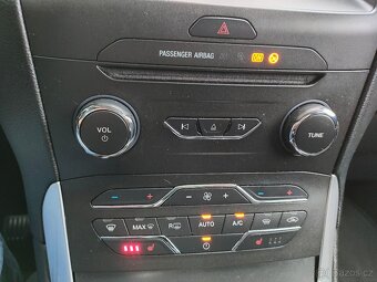 FORD S max benzín 2017 73xxxkm Nová STK - 6