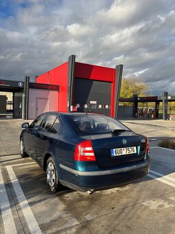 Škoda Octavia II 1.6 MPI 2012 - 6