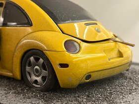 1:19 Volkswagen New Beetle 1998 - Yellow - AUTOart/Gat - 6