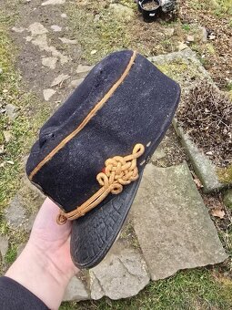Krásná stará hasičská helma/ Hasičská čepice - 6