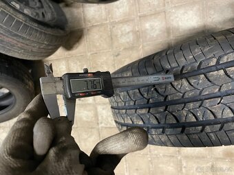 225/70 r15c - 6