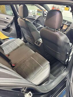 Volwagen Golf GTD 7  2.0 135kW - 6