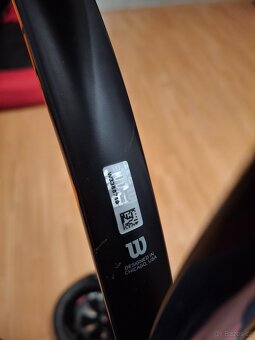 Dětské tenisová raketa Wilson BURN 100ULS v3.0 - 6