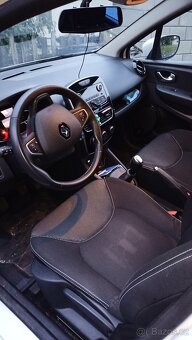 Renault Clio - 6