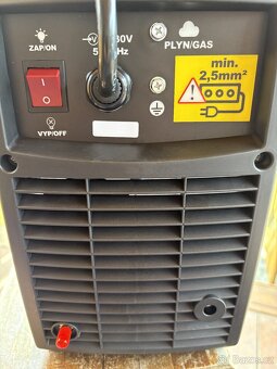Svářečka CO2 - Kowax GeniMig 220 LCD,vč.příslušenství - 6