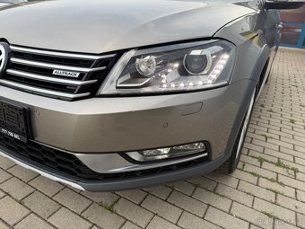 VW PASSAT 2.0 TDi DSG 4x4 ALLTRACK XENON KAMERA TAŽNÉ - 6
