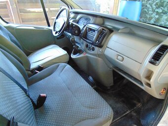 Renault Trafic 2.0 DCi obytná přestavba, nová STK a servis - 6