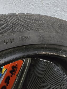 CONTINENTAL PNEU 235/55 R19 - 6