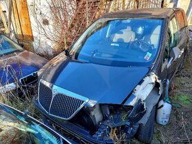 Peugeot 806 Citroen C8 Lancia Phedra Fiat Ullyse - 6