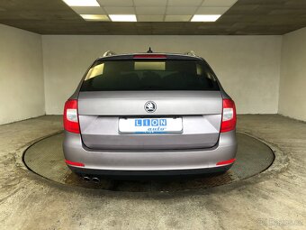 ŠKODA SUPERB COMBI 2.0TDI DSG - 6