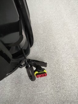 Vyhřívaná sedačka pro jeřáby s opěrkami, 24V - 6