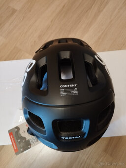 Nová helma POC Tectal black M - 6
