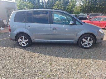 VW Touran, 2.0TDI, DSG, ALU, tažné - 6