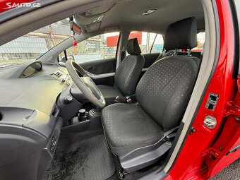 Prodám:Toyota Yaris 1.0 VVT-i, benzín, - 6