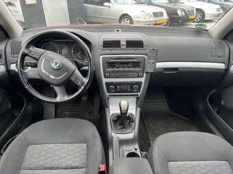 Škoda Octavia Kombi 2,0 TDI, - 6