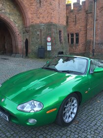 Jaguar XK R - 6