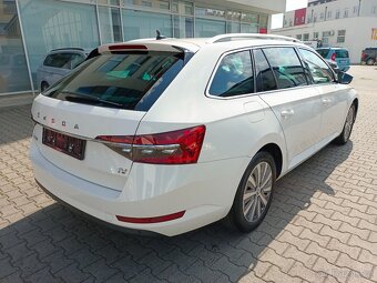 Škoda Superb iV Combi Style 1.4TSI 160kW DSG 88tkm DCC Tažné - 6