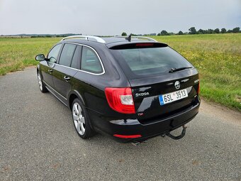 ŠKODA SUPERB II 4x4 facelift COMBI,,125KW,,DSG,,XENON,,NAVI, - 6