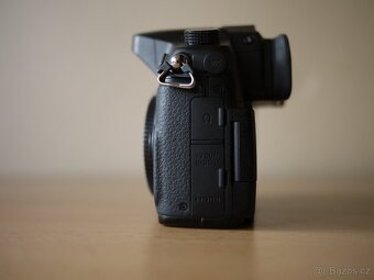 Panasonic GH-4 + příslušenství... - 6