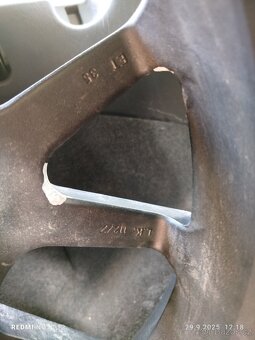Letní Alu Kola 235/45 R17 et.35 5x112 - 6