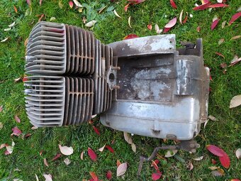 Motor ČZ 250/471 Smolík typ 623-4 - 6