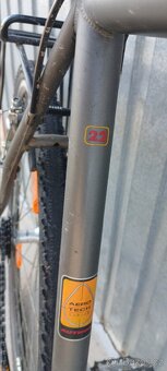 Author Stratos, rám 22" - 6