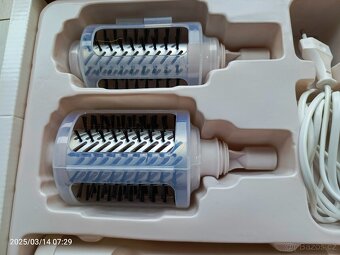 Rotační vysoušeč vlasů Rowenta brush activ CF 9000. - 6