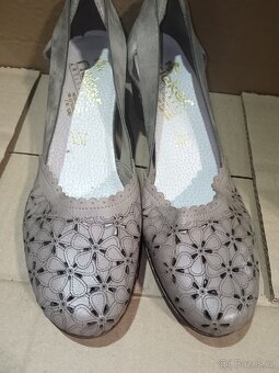 Dámské boty velikost 42 - 6