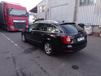 ŠKODA Superb 2 combi 2.0 TDI CR 103kW DSG NAVIGACE KRÁSNÝ. - 6