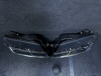 VW Touareg III 3 Predni svetla FULL Led Kapota - 6