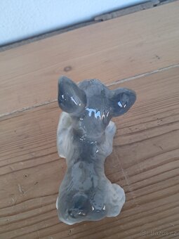 Porcelánová figurka pejska - 6
