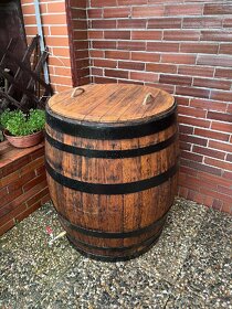 Dřevěné sudy, dubové 400 litrů - 6