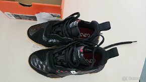 Nike Jordan - 6