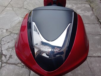 Honda Sh 300i - 6