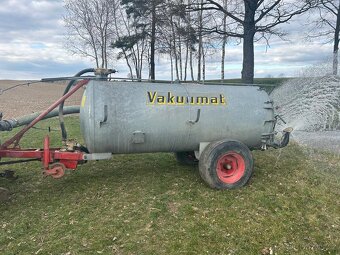 Fekál 4000l - 6