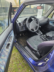 Predám toto 4x4 malé spoľahlivé autíčko, je to Suzuki x90 - 6