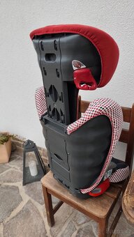 prodám 2 ks AUTOSEDAČKY ROMER - 6