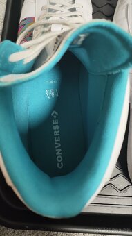Converse vel 51.5 - 6