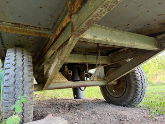 Vlek, přívěs za traktor hydraulicky sklápěný - 6