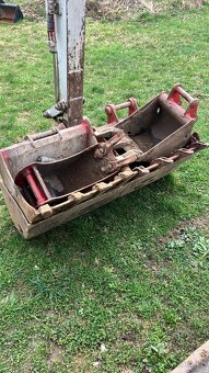 Takeuchi TB 125 - 6