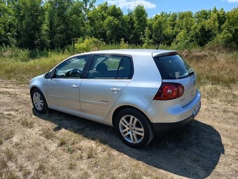Prodám VW GOLF V 1.9TDI 77kw 2008 EDITION nová STK - 6