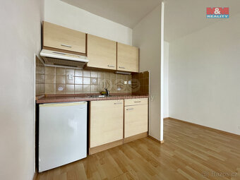 Prodej bytu 1+kk, 28 m², Praha, ul. Česákova - 6