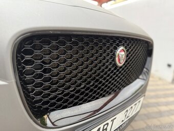 Jaguar F-pace 3.0d 221kw AWD NOVY MOTOR - 6