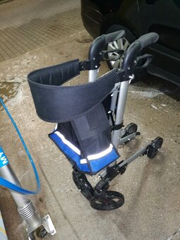 Prodám zdravotní vozík pro postižené skládací - 6